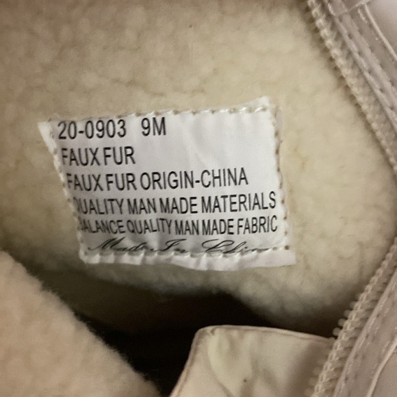 Easy Street Frazer Waterproof Women's Boots Size 9 M - Picture 10 of 11